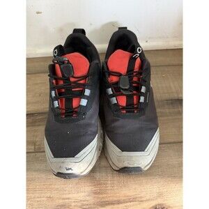 On Cloud Youth Black Running Sneakers Size 4Y, Waterproof